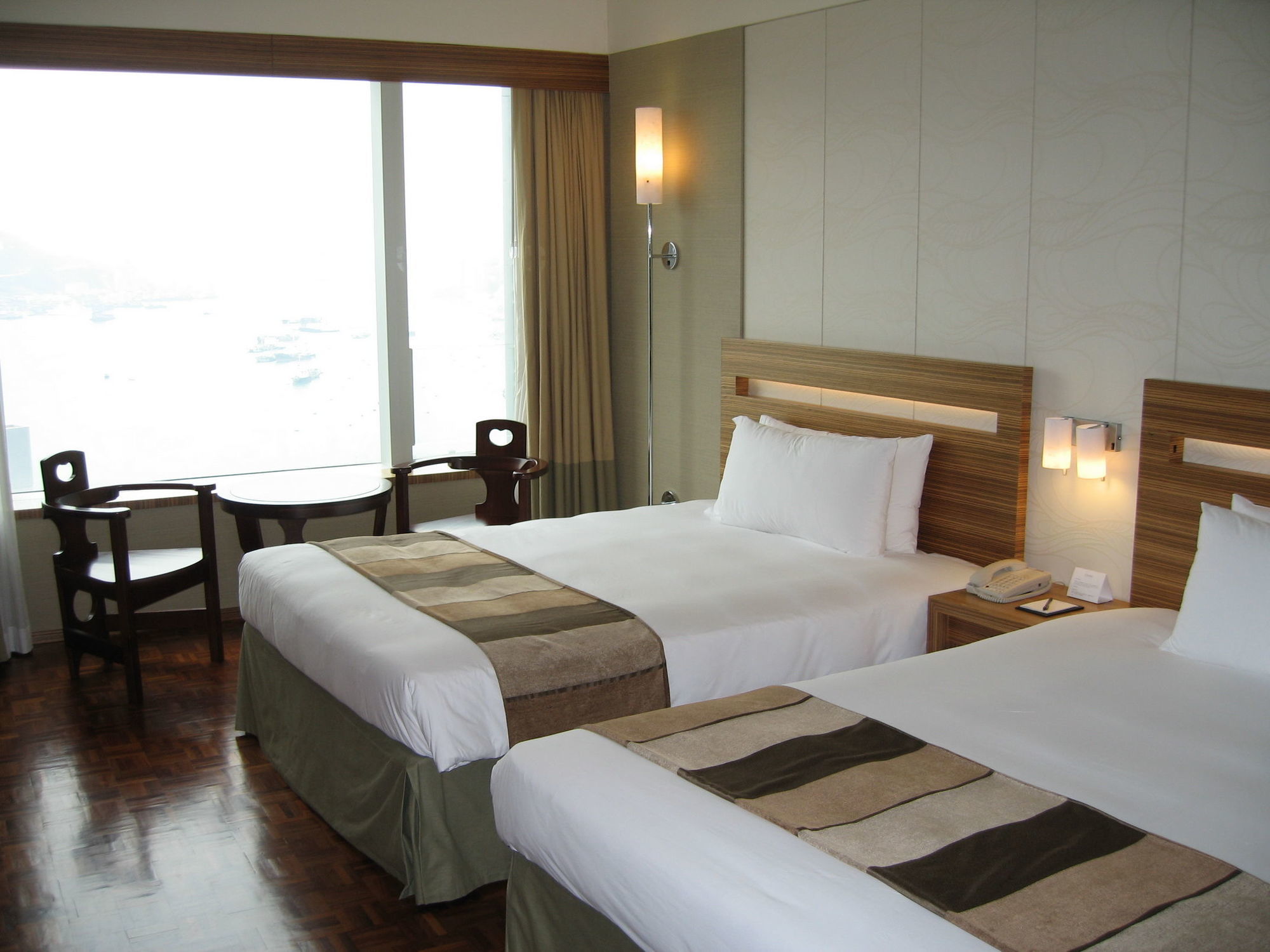 Nina Hotel Tsuen Wan West Hong Kong Room photo